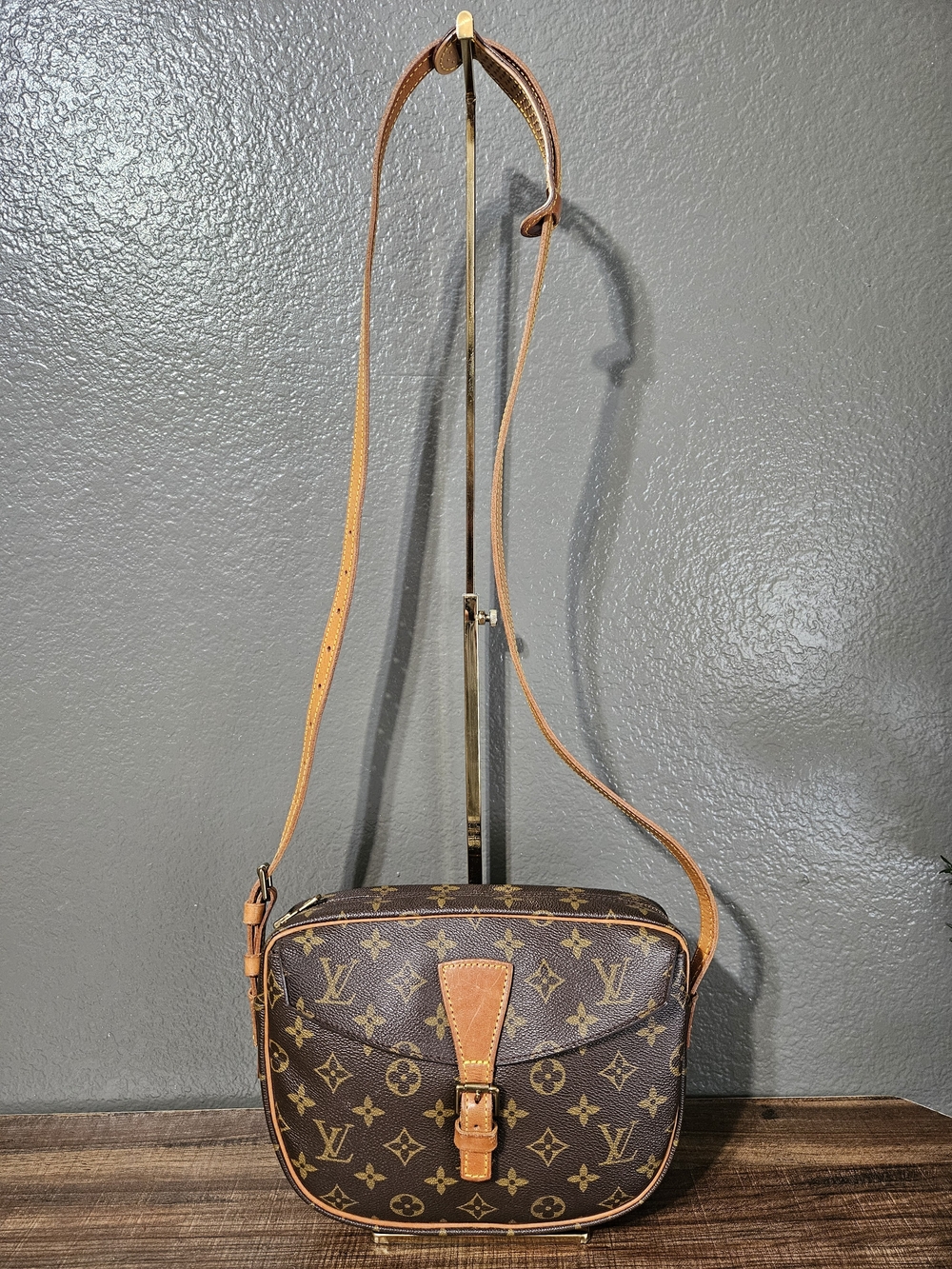 Authentic Louis Vuitton Vintage Jeune Fille Mm Monogram